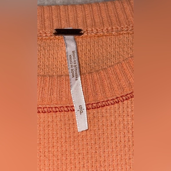 Free People in The Mix Cuff Thermal Top Desert Orange Combo Size Small - Picture 10 of 12